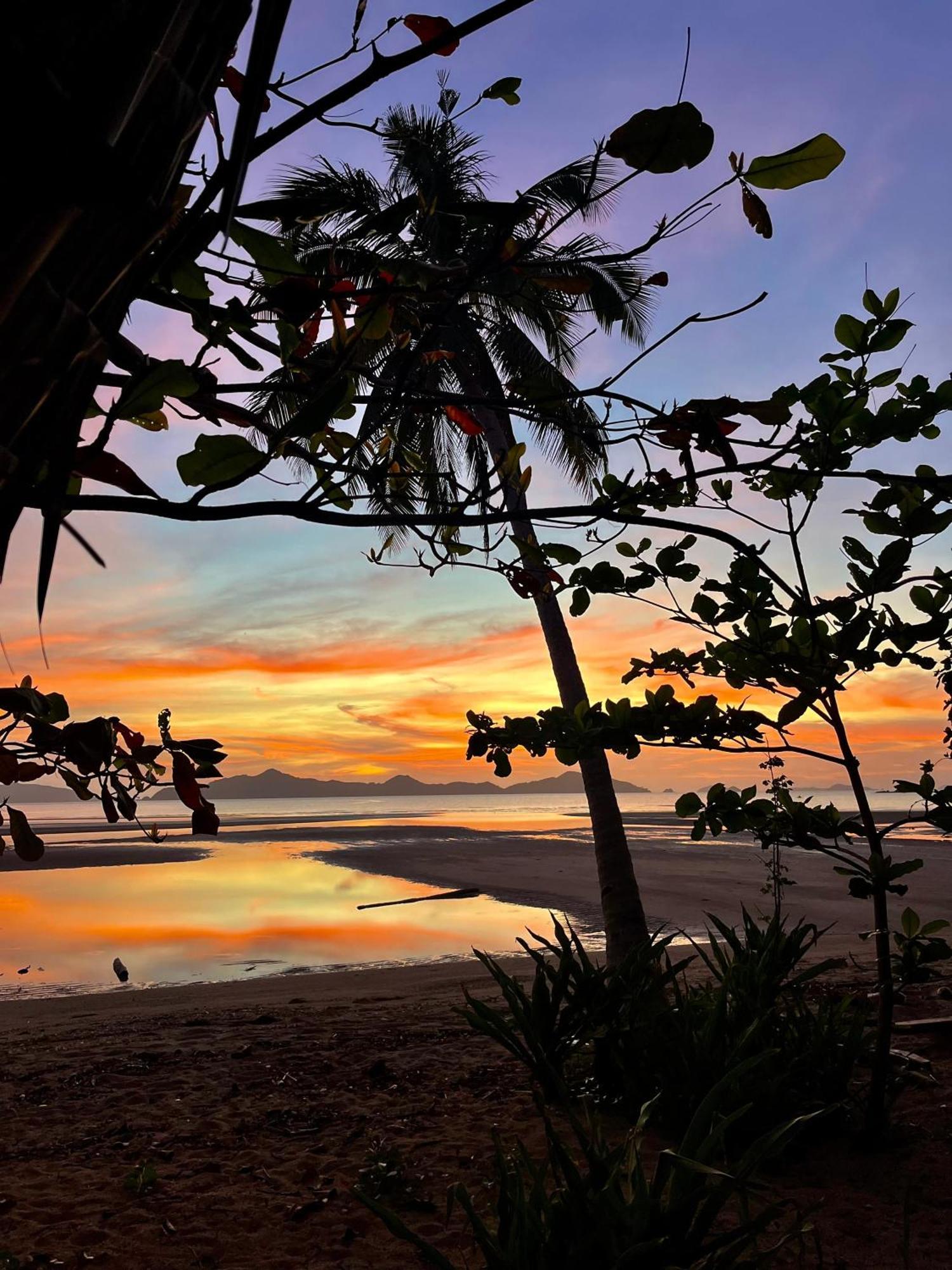 Efrena Agro Tourism Beach El Nido Buitenkant foto